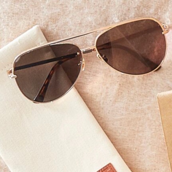 FRYE NWT! Aviator style sunglasses - Picture 3 of 6